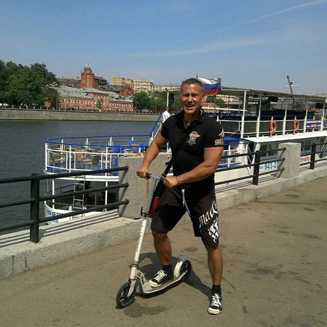 Максим Чернышков